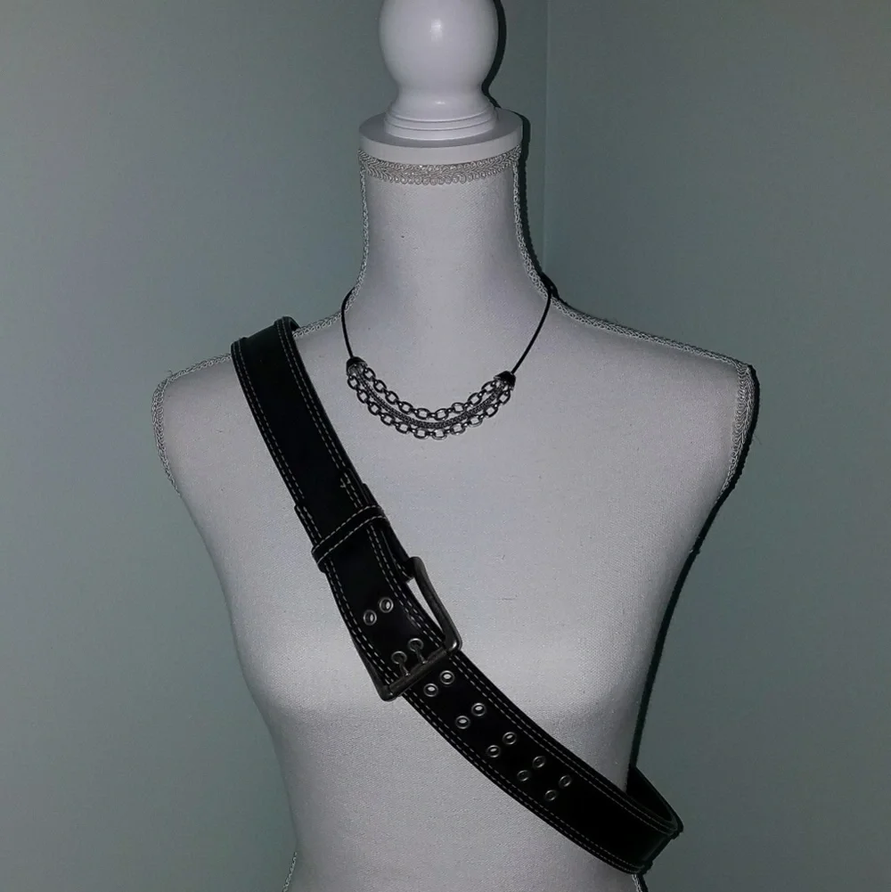 BLACK GENUINE LEATHER XL BELT NWOT 50.5 Inches